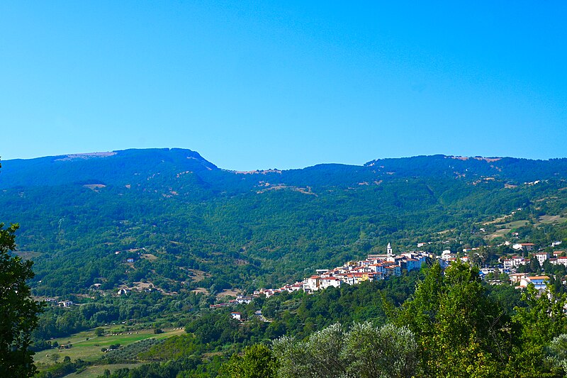 Panorama of Civitanova del Sannio, Molise