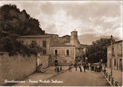 Historical images from Cava de